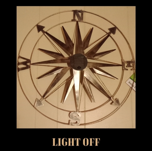 Compass Solar Powered Light - Picture 3 of 7